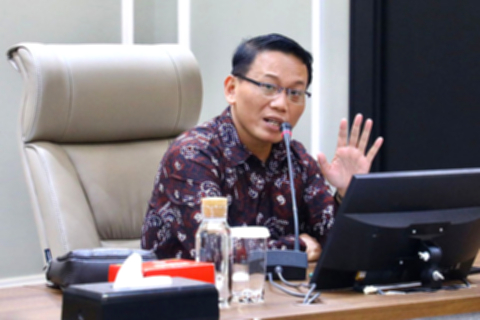 Presiden KSPN Ristadi berbicara di hadapan audiens.