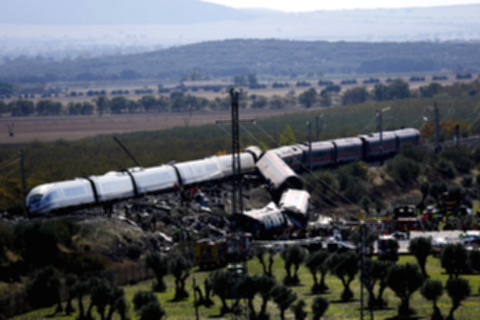 Lokasi tabrakan dua kereta cepat Renfe dan Iryo yang menewaskan 68 orang di Castilla-La Mancha, Spanyol.