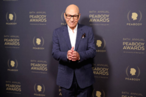 Aktor legendaris Sir Patrick Stewart dalam sebuah acara perfilman internasional.